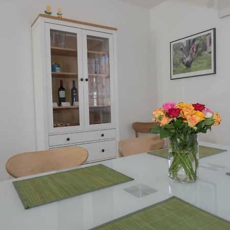 16Lilien Apartmentwohnung Waiblingen  Ngoại thất bức ảnh