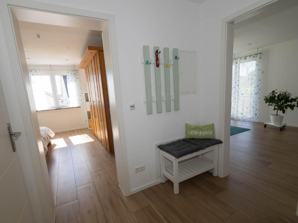 16Lilien Apartmentwohnung Waiblingen  Ngoại thất bức ảnh