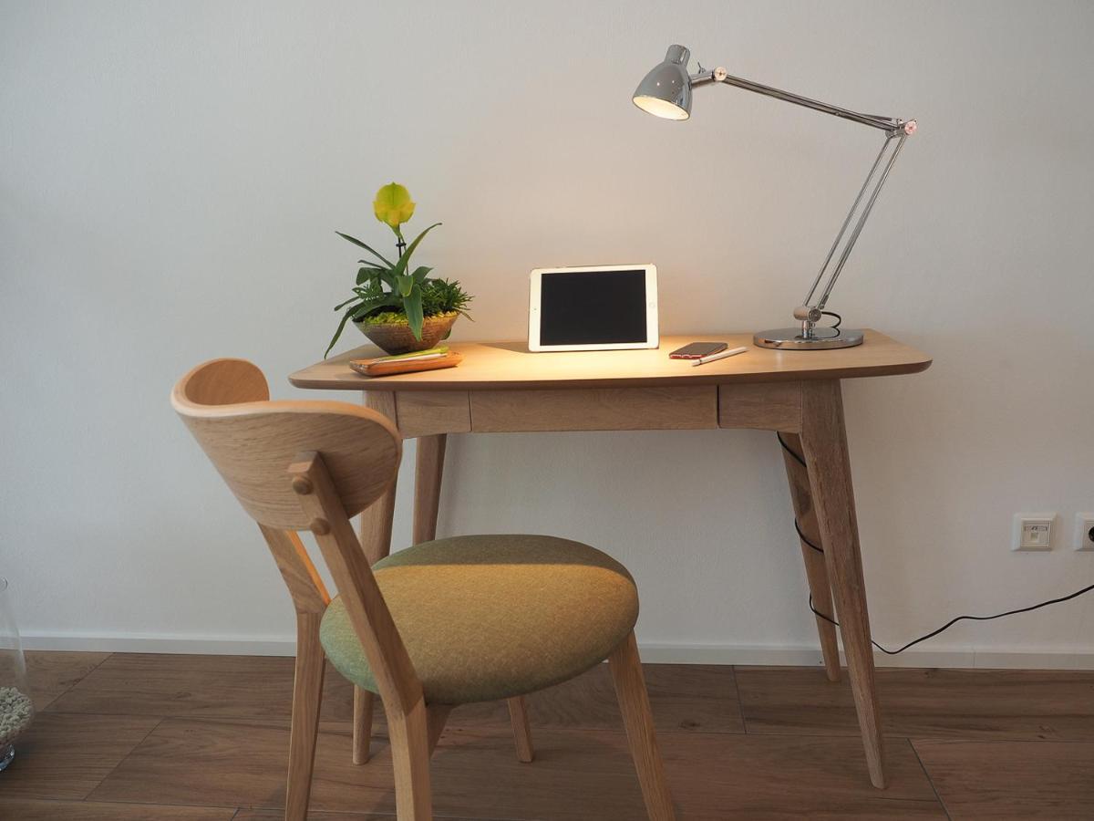 16Lilien Apartmentwohnung Waiblingen  Ngoại thất bức ảnh