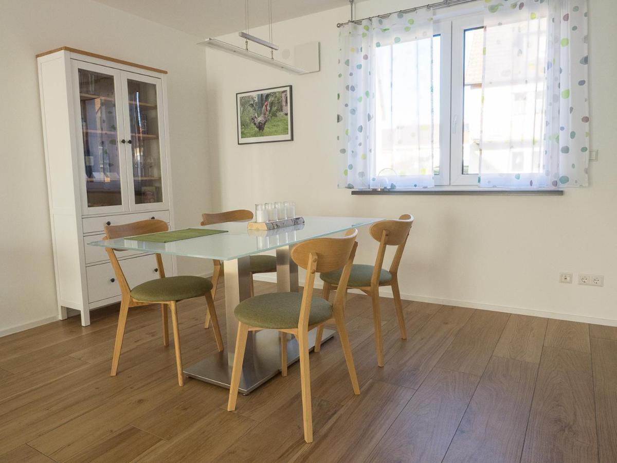 16Lilien Apartmentwohnung Waiblingen  Ngoại thất bức ảnh